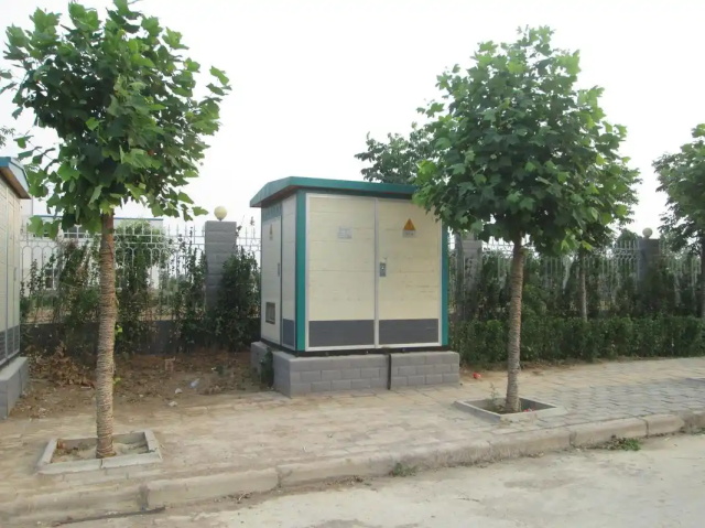 冠县1000KVA欧式箱式变压器
